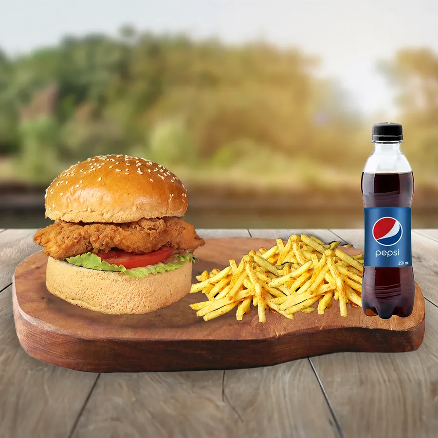 Farmer Chicken Burger (60-80 gr) + İçecek